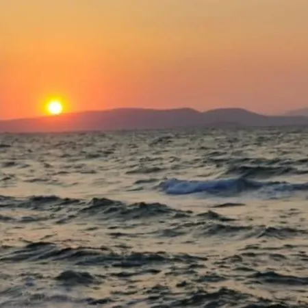 Lovely Apartment With Fantastic Sea View Near Shore In Izmir *