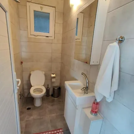 Daire Lovely Apartment With Fantastic Sea View Near Shore In Izmir